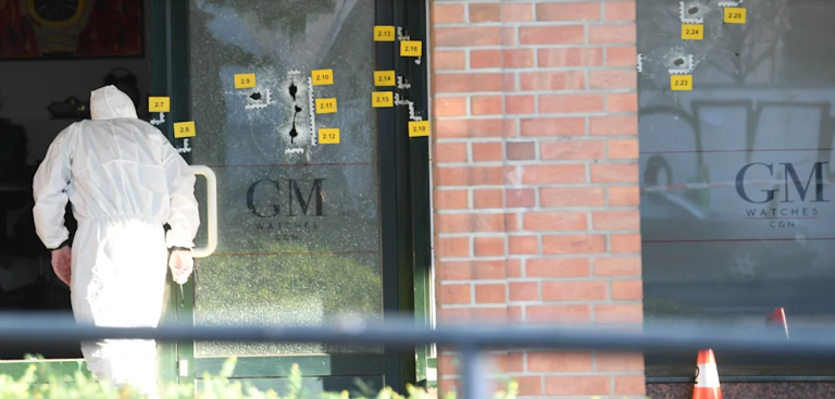 KOLONIA – Znowu! Dzisiaj, krótko po godzinie 4, miał miejsce kolejny atak