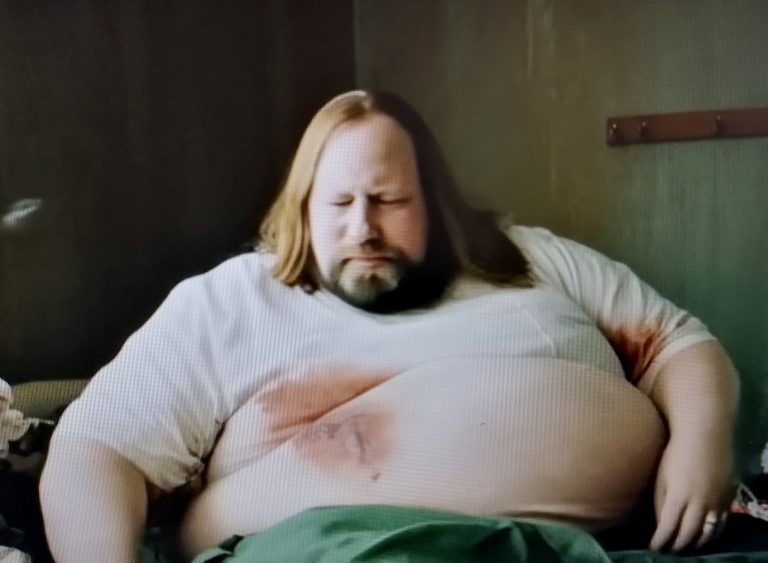 KI-Fake-Video: Zwerg Olaf und links-grüne Polit-Eliten gehen wählen