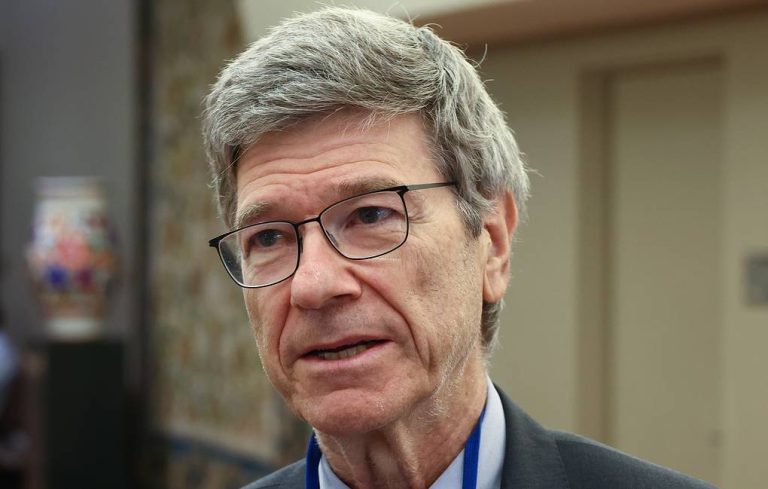 Jeffrey Sachs: Czy UE stoi przed upadkiem?
