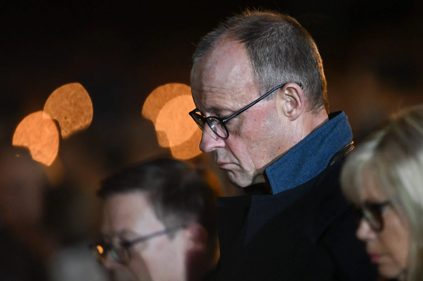 „Zjeżdżaj, kłamliwy kanclerze!“ – Merz w Magdeburgu wściekle wygwizdany (wideo)