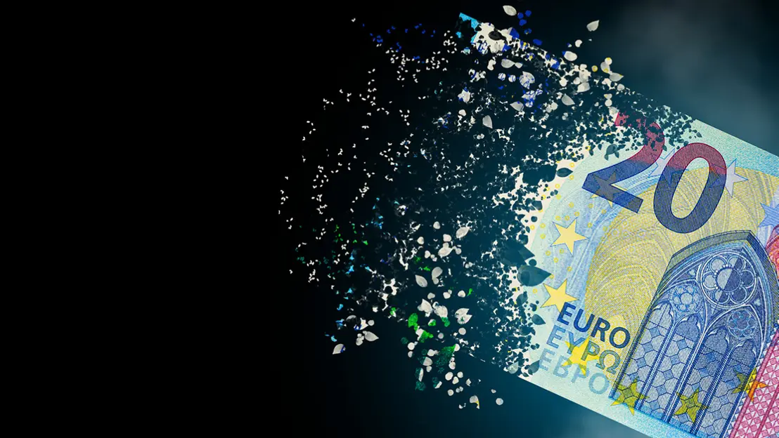 O „podstępnym” zniesieniu gotówki przez UE