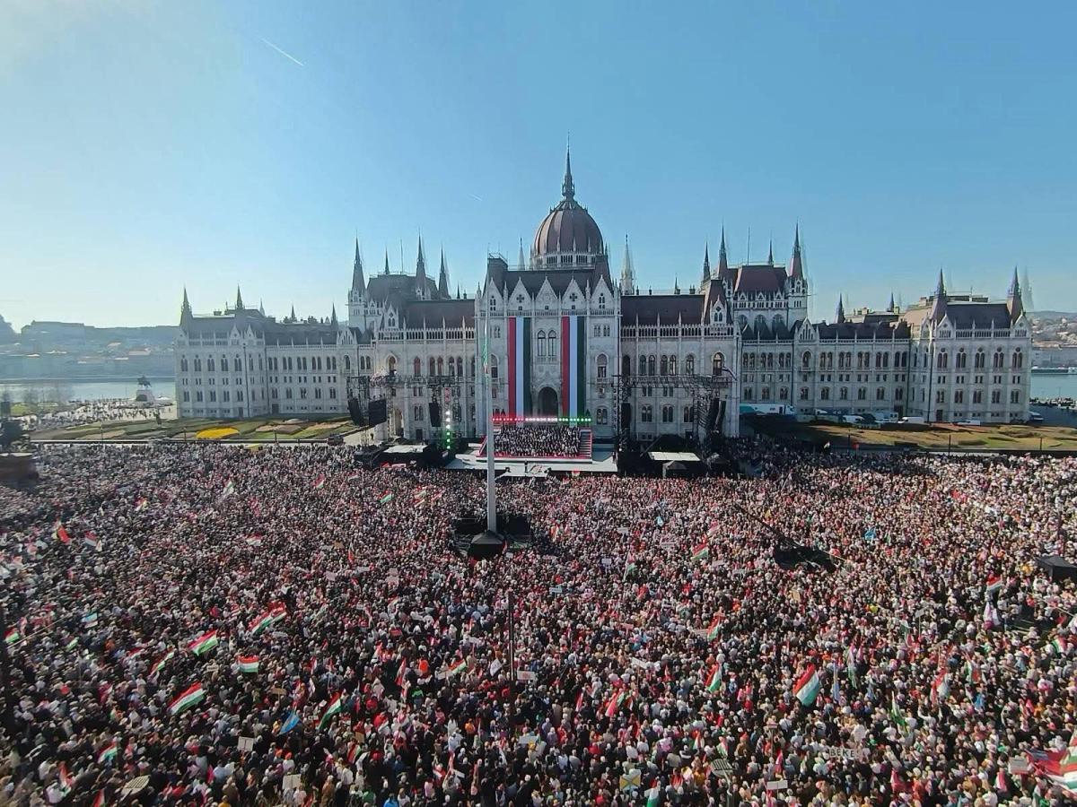 Ostatnia prosta przed wyborami losu na Węgrzech
