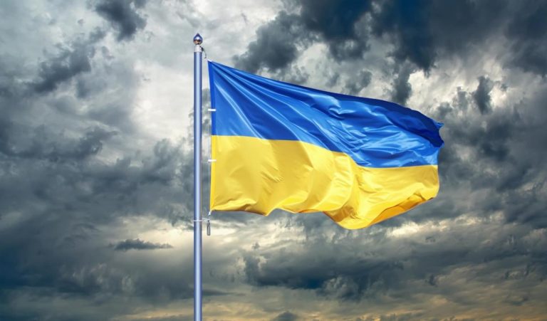 Bloomberg: Ukraina stoi przed bankructwem – główny powód: Węgry
