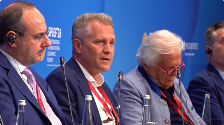Petr Bystron auf dem St. Petersburger Internationalen Wirtschaftsforum (Video)