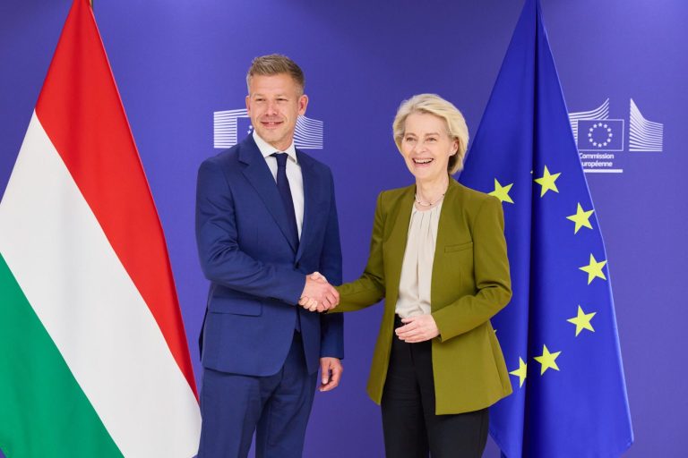 WĘGRY – Aby pozbyć się prezydenta państwa, Magyar chce zmienić konstytucję